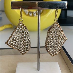 Earings